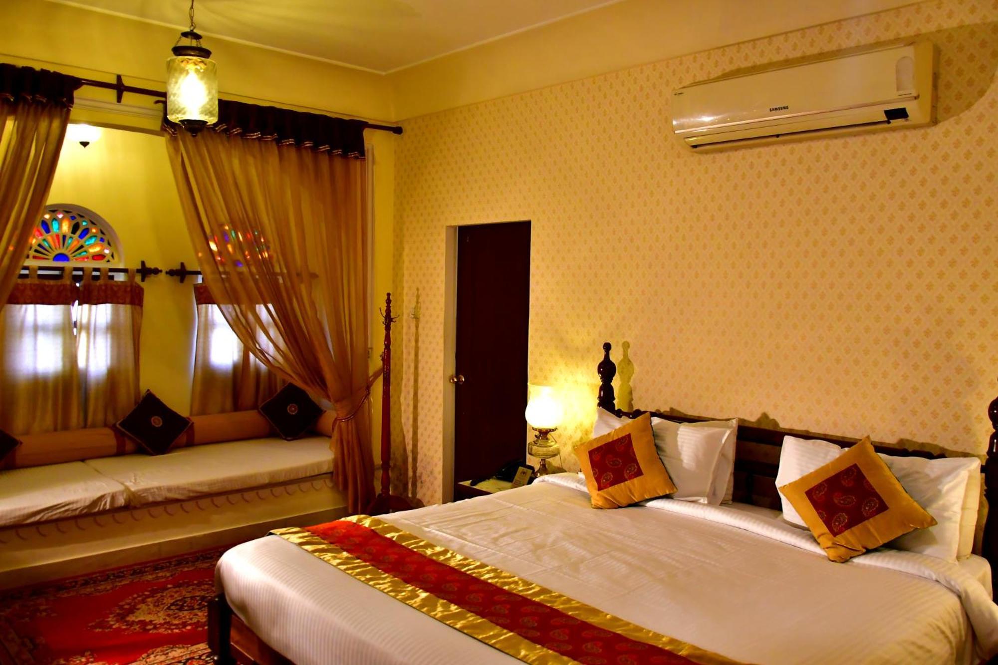 Khandela Haveli - A Boutique Heritage Hotel Jaipur Bagian luar foto